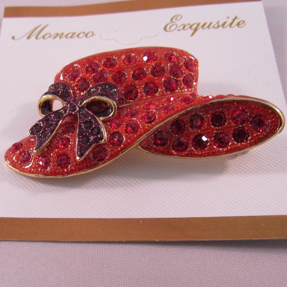 Exquisite Red Hat Brooch Rubies Rhinestones - Picture 3 of 4